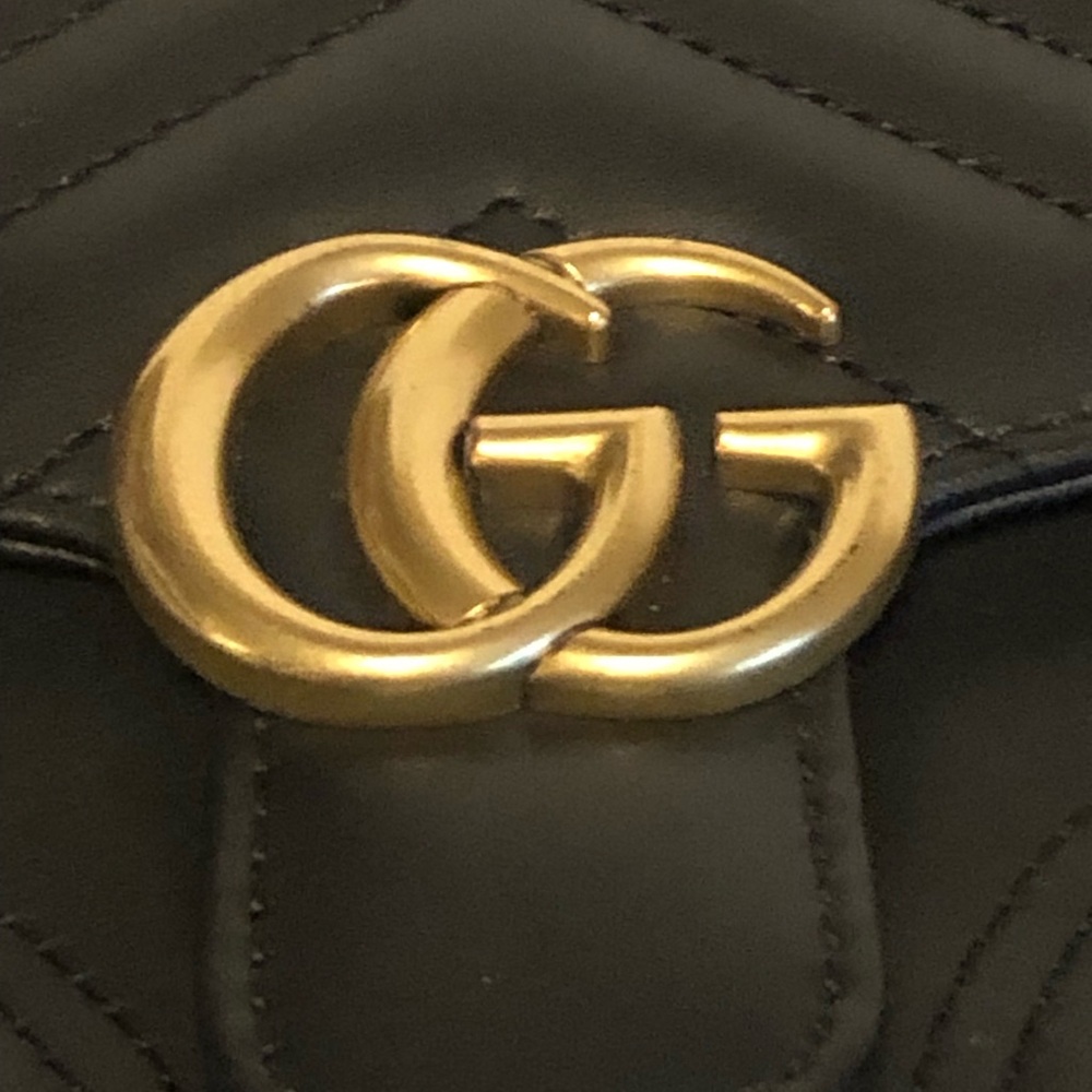 GUCCI Black Authentic Leather  Bag With Original Detachable Strap Like New - Picture 9 of 16